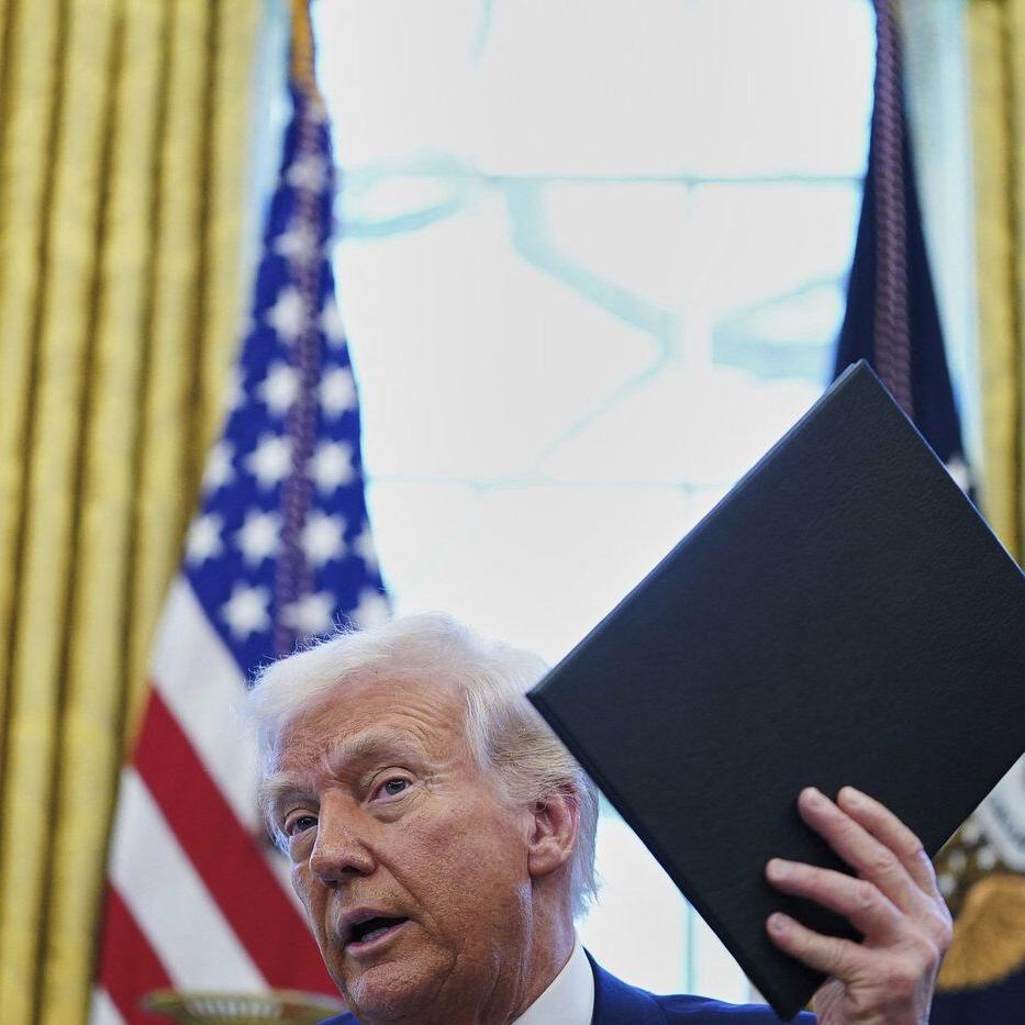 Most ºÚÁϳԹÏÍøs say they expect to feel U.S. tariffs, want Canada to fight back: poll